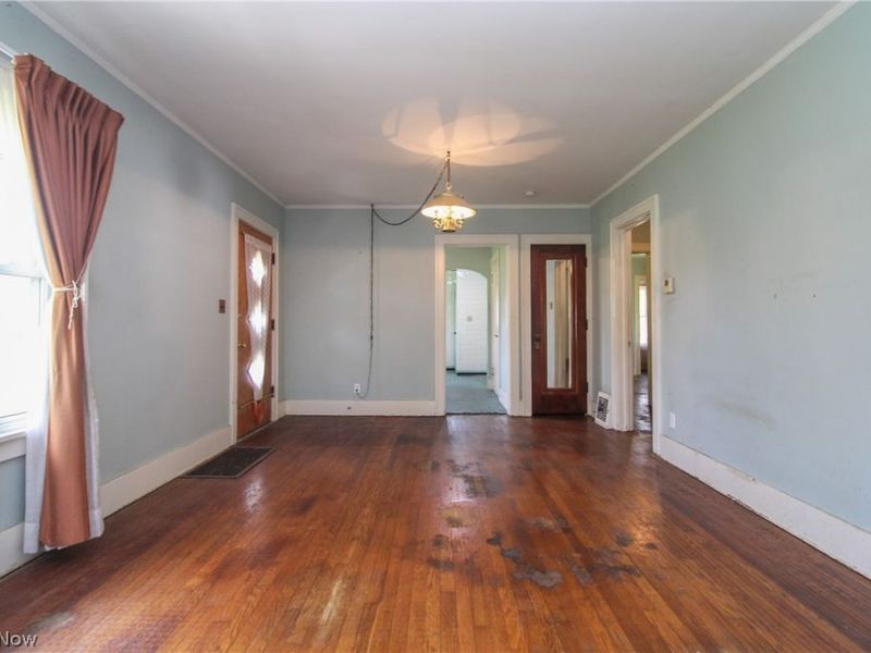 628 North Road SE, Warren, OH 44484 Photo 6