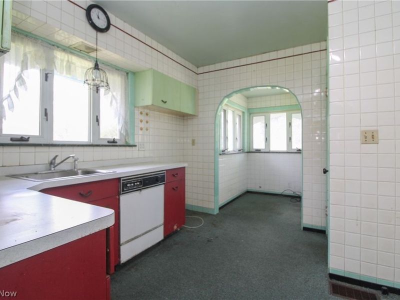 628 North Road SE, Warren, OH 44484 Photo 8