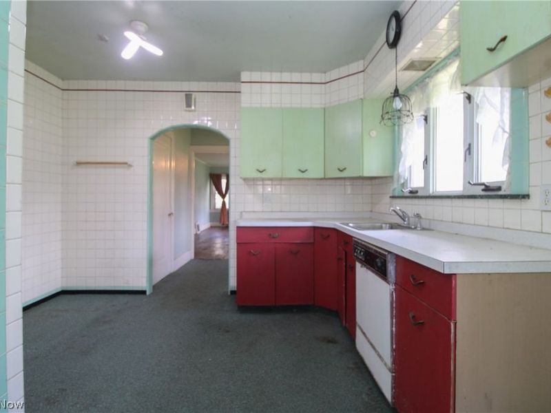 628 North Road SE, Warren, OH 44484 Photo 9