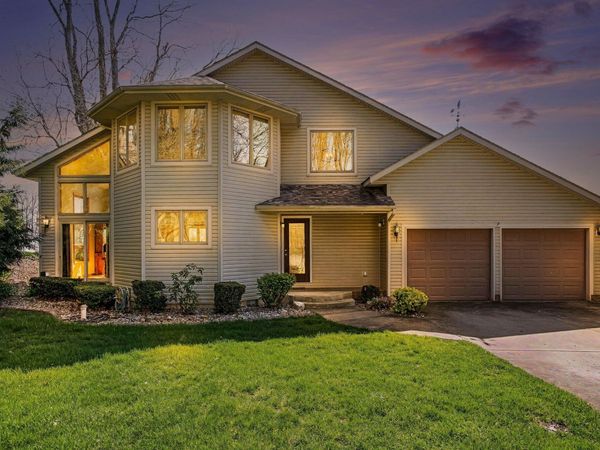 161 Holton Road , La Porte, IN 46350