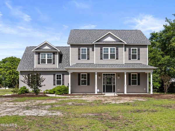 204 Shellbank Drive, Sneads Ferry, NC 28460