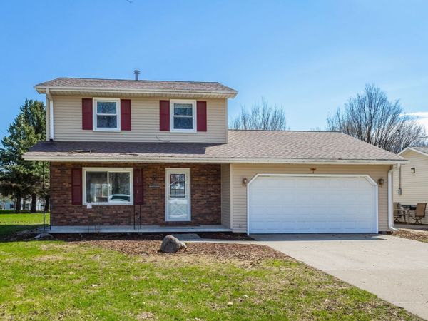 1101 S Bluff Street S, Albany, IL 61230