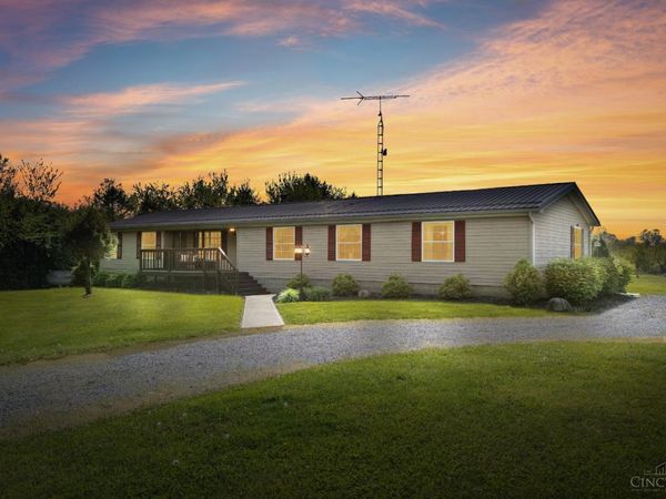 10455 Mad River Road, New Vienna, OH 45159