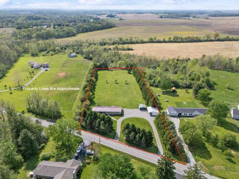 10455 Mad River Road, Union Twp, OH 45159 Photo 2