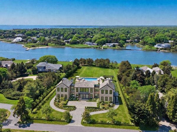 11 Pine Tree Lane , Westhampton, NY 11977