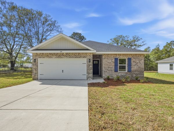 6138 Clover Street, Crestview, FL 32539