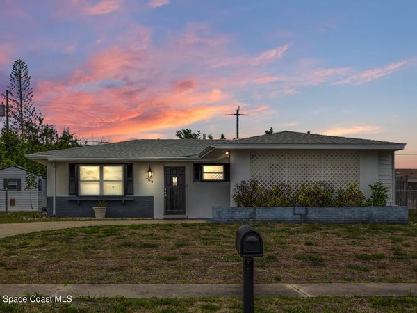 2963 Chipper Drive NE, Palm Bay, FL 32905