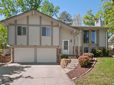 5018 S 149th Street , Omaha, NE 68137