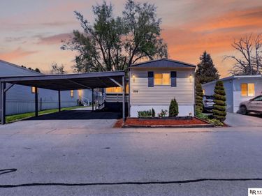 12636 Pratt Plaza , Unit 255, Omaha, NE 68164