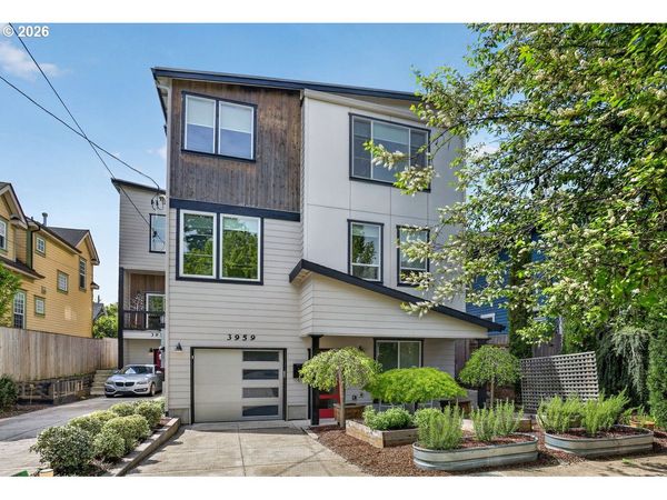 3959 NE 7TH AVE, Portland, OR 97212