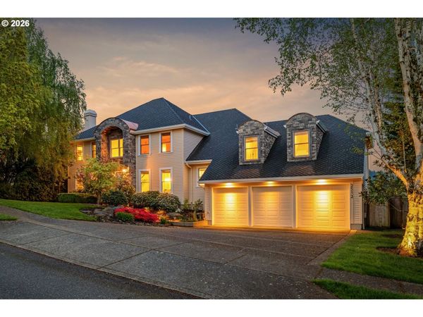 2512 NW PINNACLE DR, Portland, OR 97229