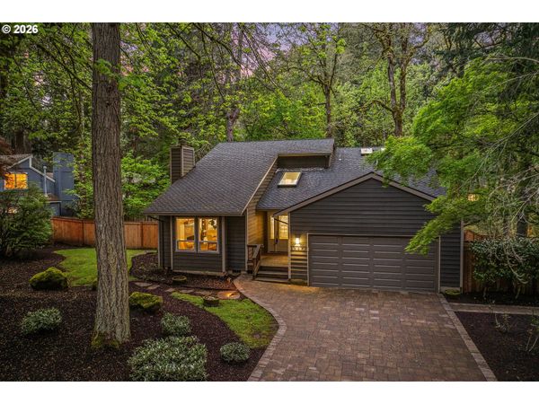 18679 INDIAN CREEK DR, Lake Oswego, OR 97035
