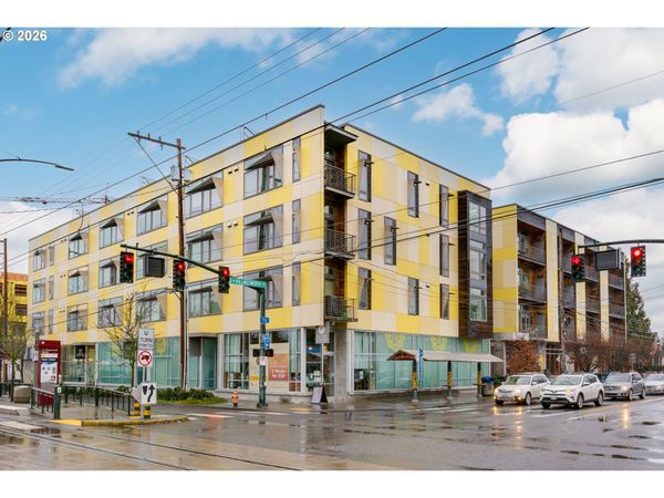 1455 N KILLINGSWORTH ST, Unit 417, Portland, OR 97217