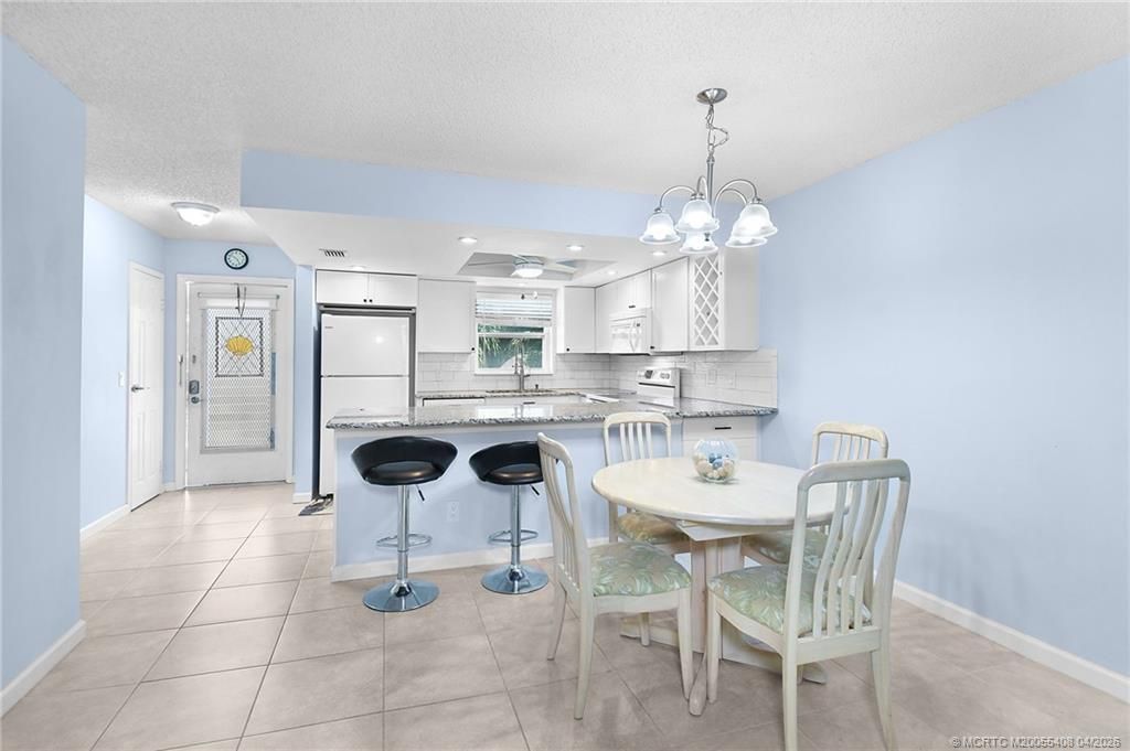 2950 SE Ocean Boulevard, Unit 34-5, Stuart, FL 34996 Photo