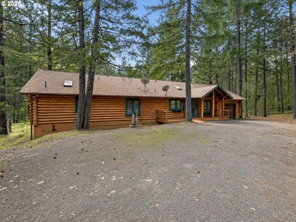 453 GLENDON RD, Kerby, OR 97531