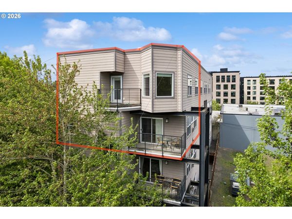 2241 NW PETTYGROVE ST, Unit 5, Portland, OR 97210