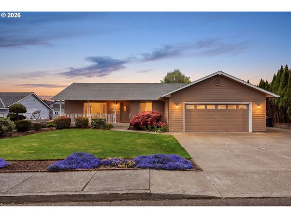 277 NE HOLIDAY AVE, Dallas, OR 97338