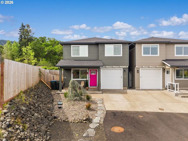 1552 W THYME DR, Roseburg, OR 97471