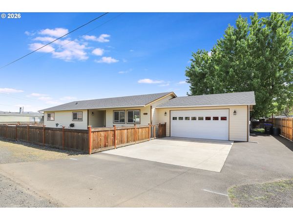 1014 MYRTLE ST, The Dalles, OR 97058