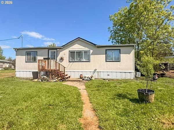 5123 MELODY LN, Roseburg, OR 97471