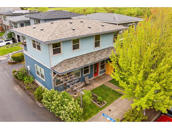 1229 29TH ST, Hood River, OR 97031