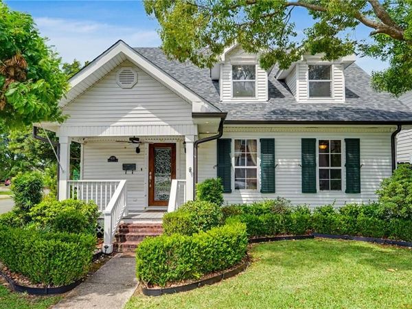 600 METAIRIE LAWN Drive, Metairie, LA 70001