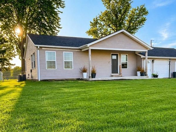 415 Summerfield Road , St Jacob, IL 62281