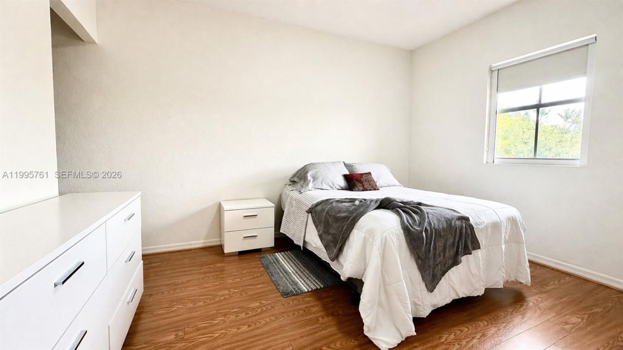 10870 NW 88th Ter , Unit 216, Doral, FL 33178 Photo