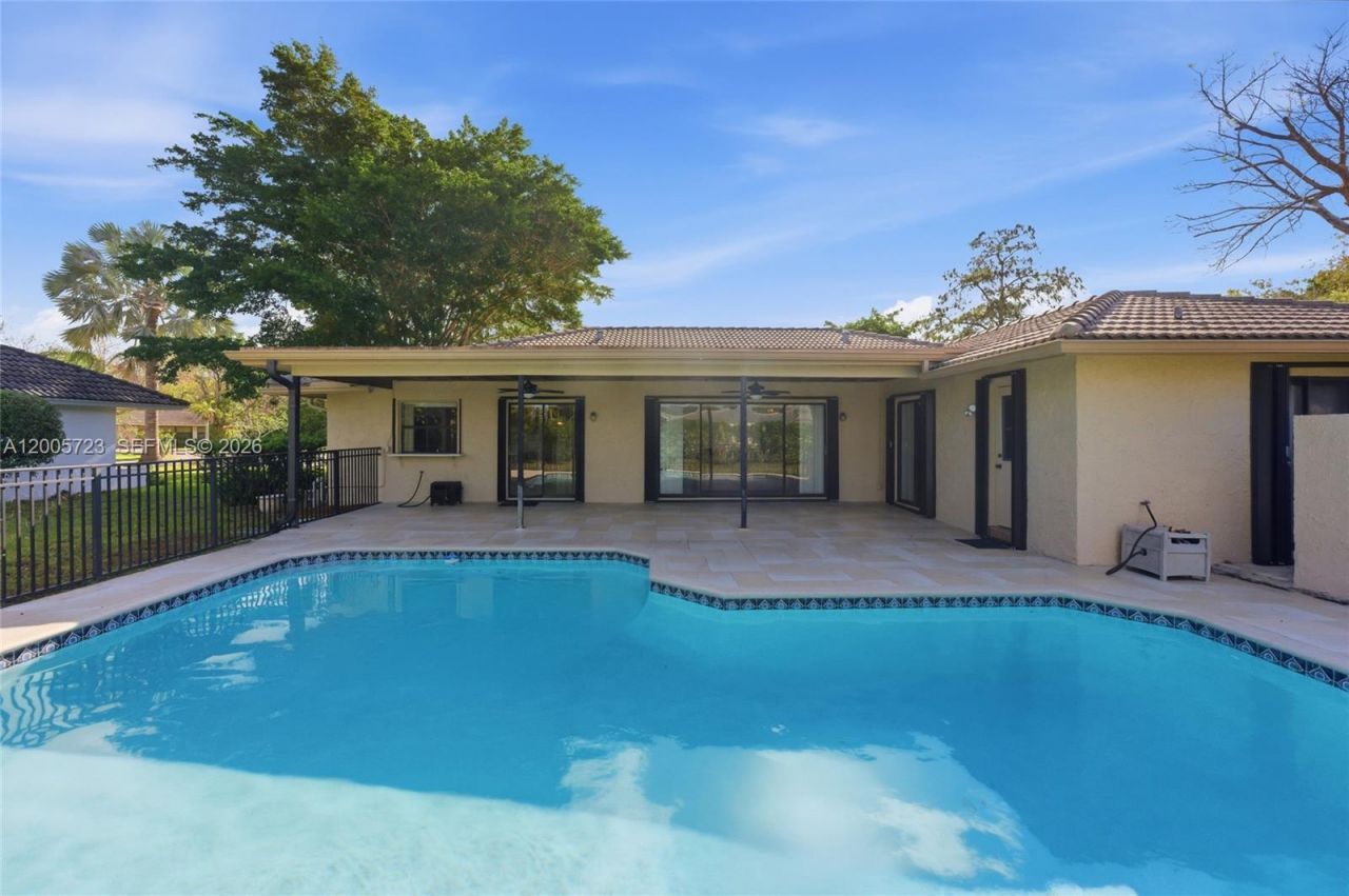 120 NW 84th Way, Coral Springs, FL 33071 Photo