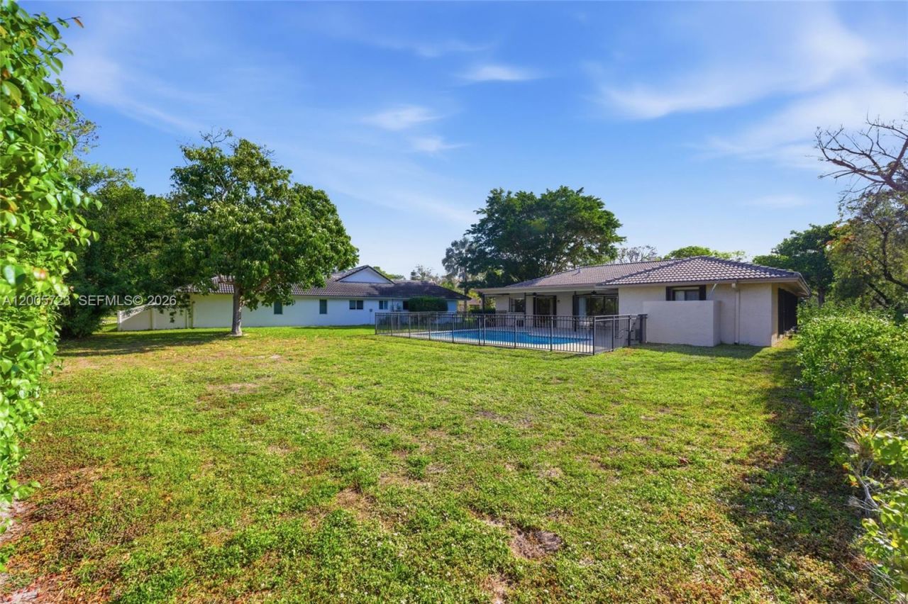 120 NW 84th Way, Coral Springs, FL 33071 Photo