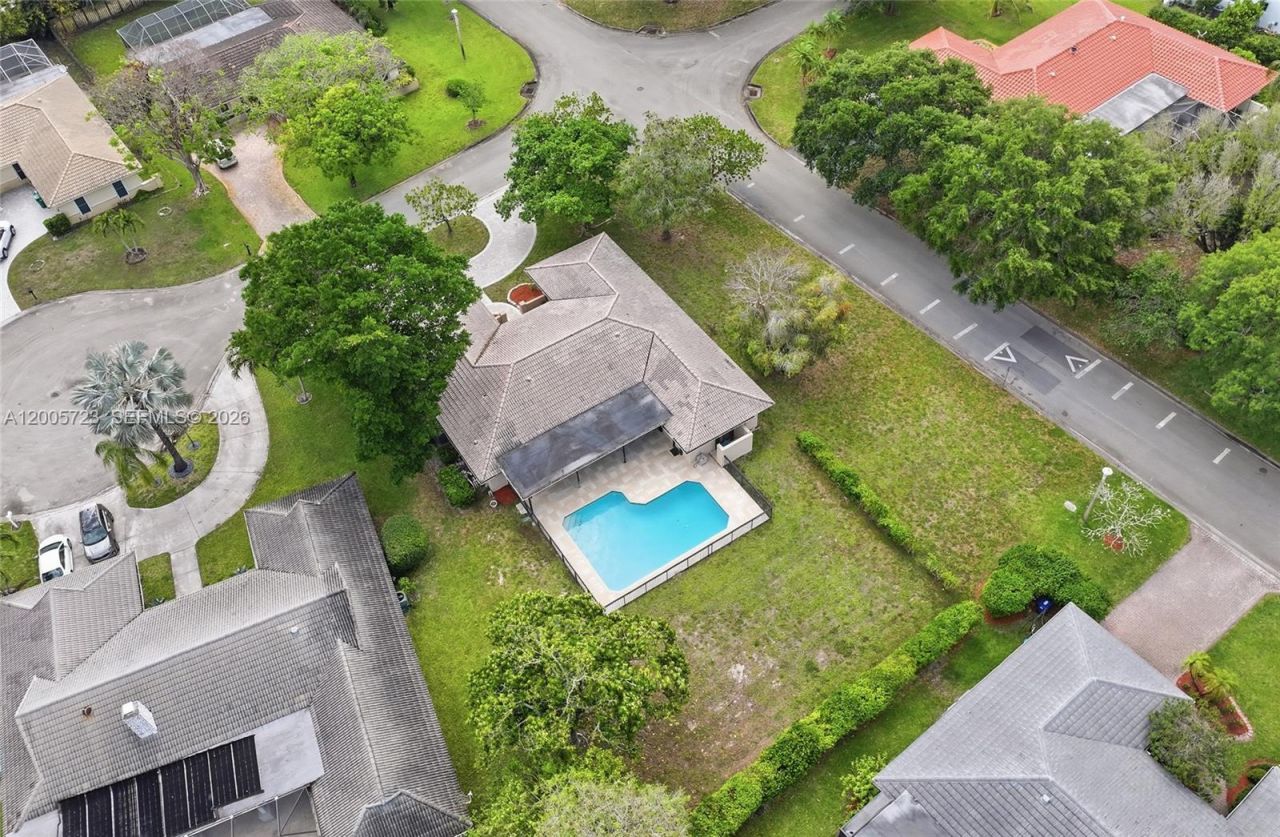 120 NW 84th Way, Coral Springs, FL 33071 Photo