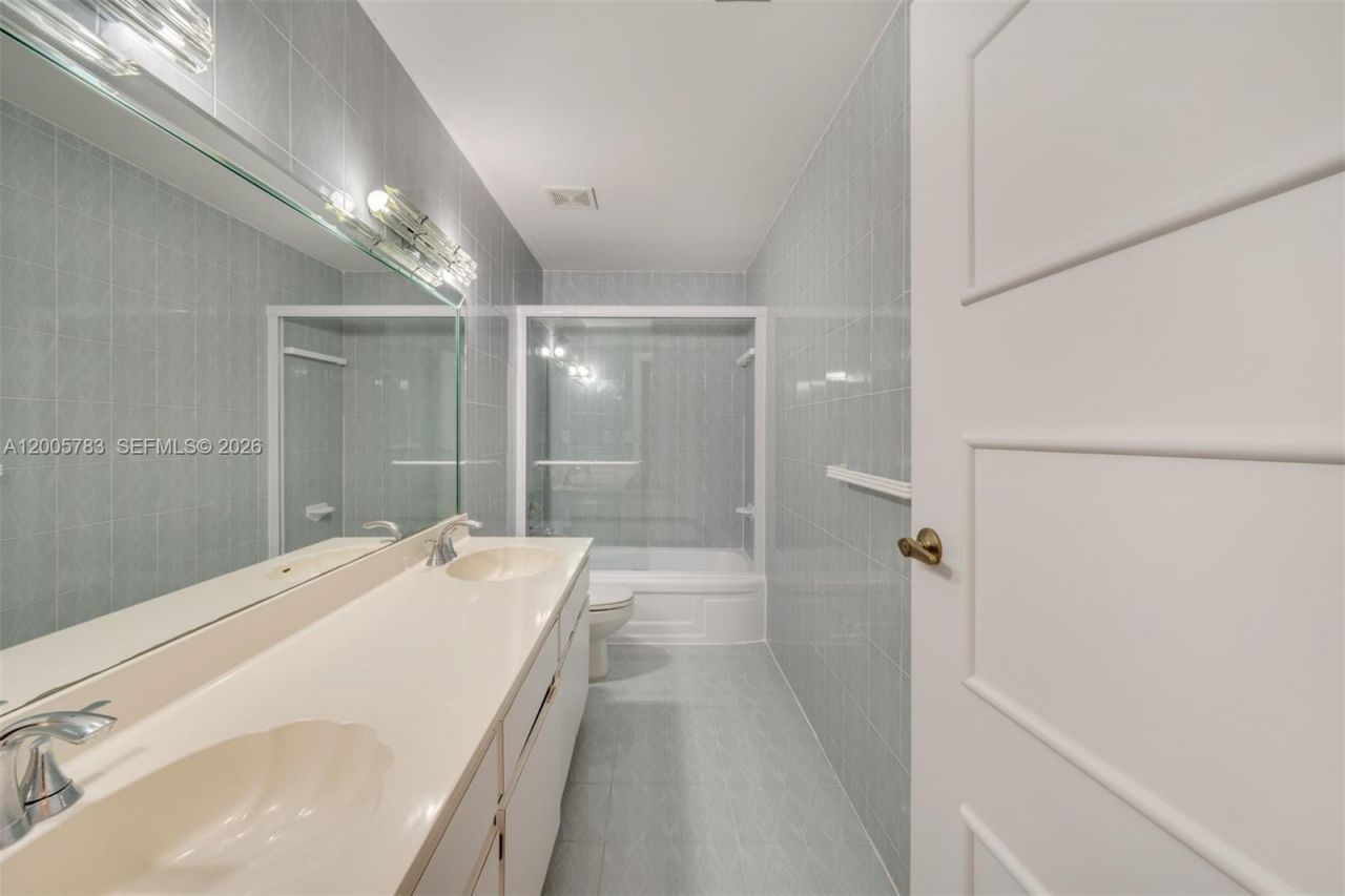 14452 SW 43rd Ter, Miami, FL 33175 Photo