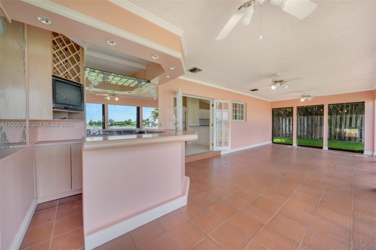 14452 SW 43rd Ter, Miami, FL 33175 Photo