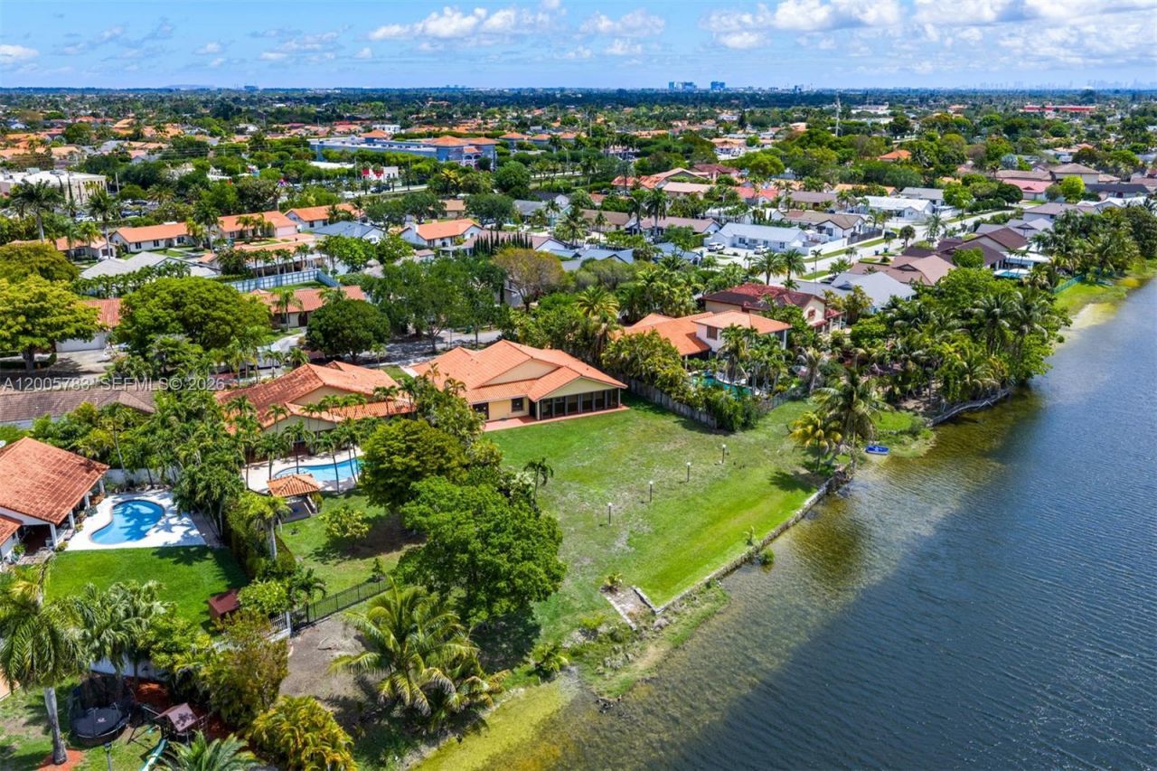 14452 SW 43rd Ter, Miami, FL 33175 Photo