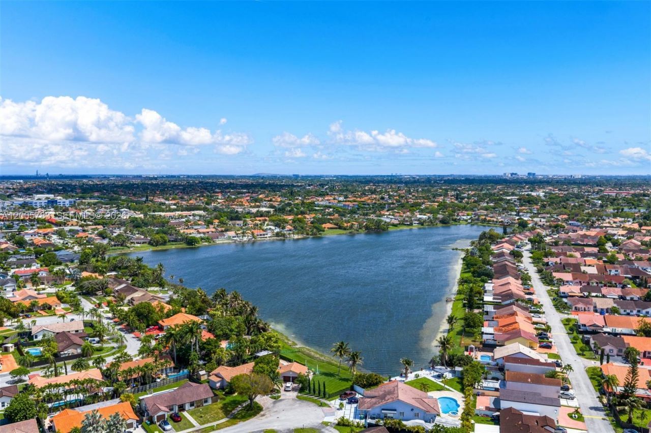 14452 SW 43rd Ter, Miami, FL 33175 Photo