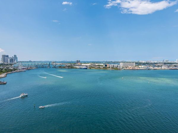888 Brickell Key Dr , Unit 2112, Miami, FL 33131