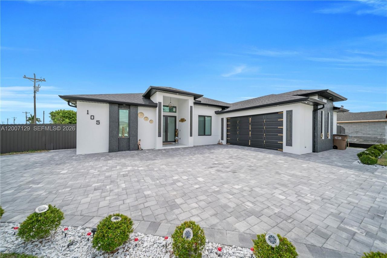 105 S Nelson Rd, Cape Coral, FL 33991 Photo
