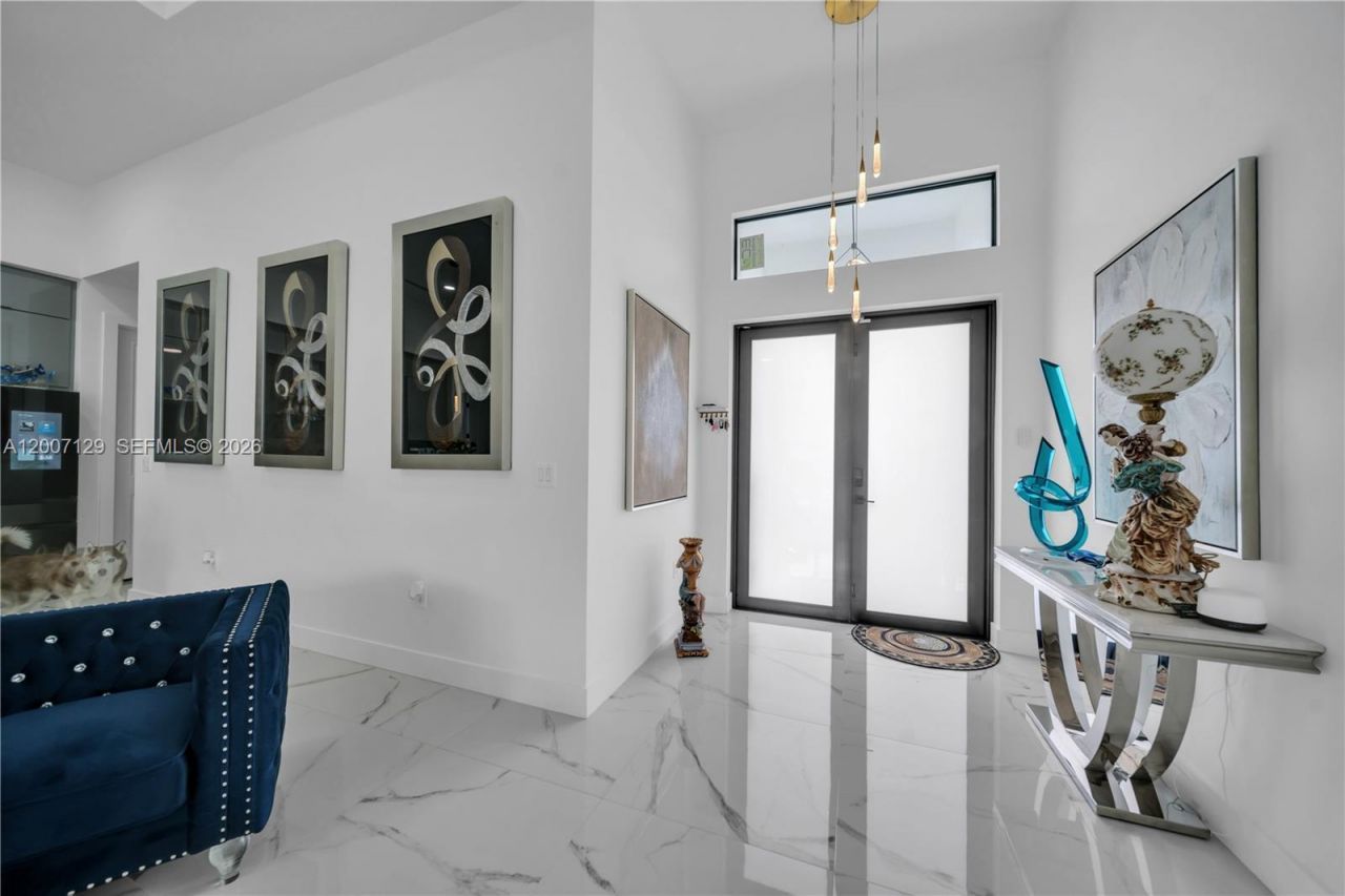 105 S Nelson Rd, Cape Coral, FL 33991 Photo