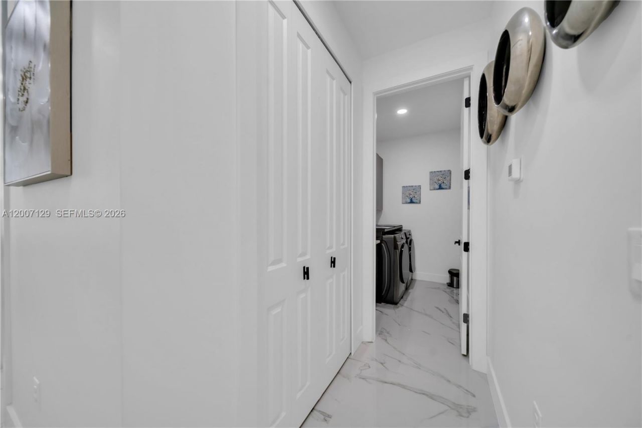 105 S Nelson Rd, Cape Coral, FL 33991 Photo