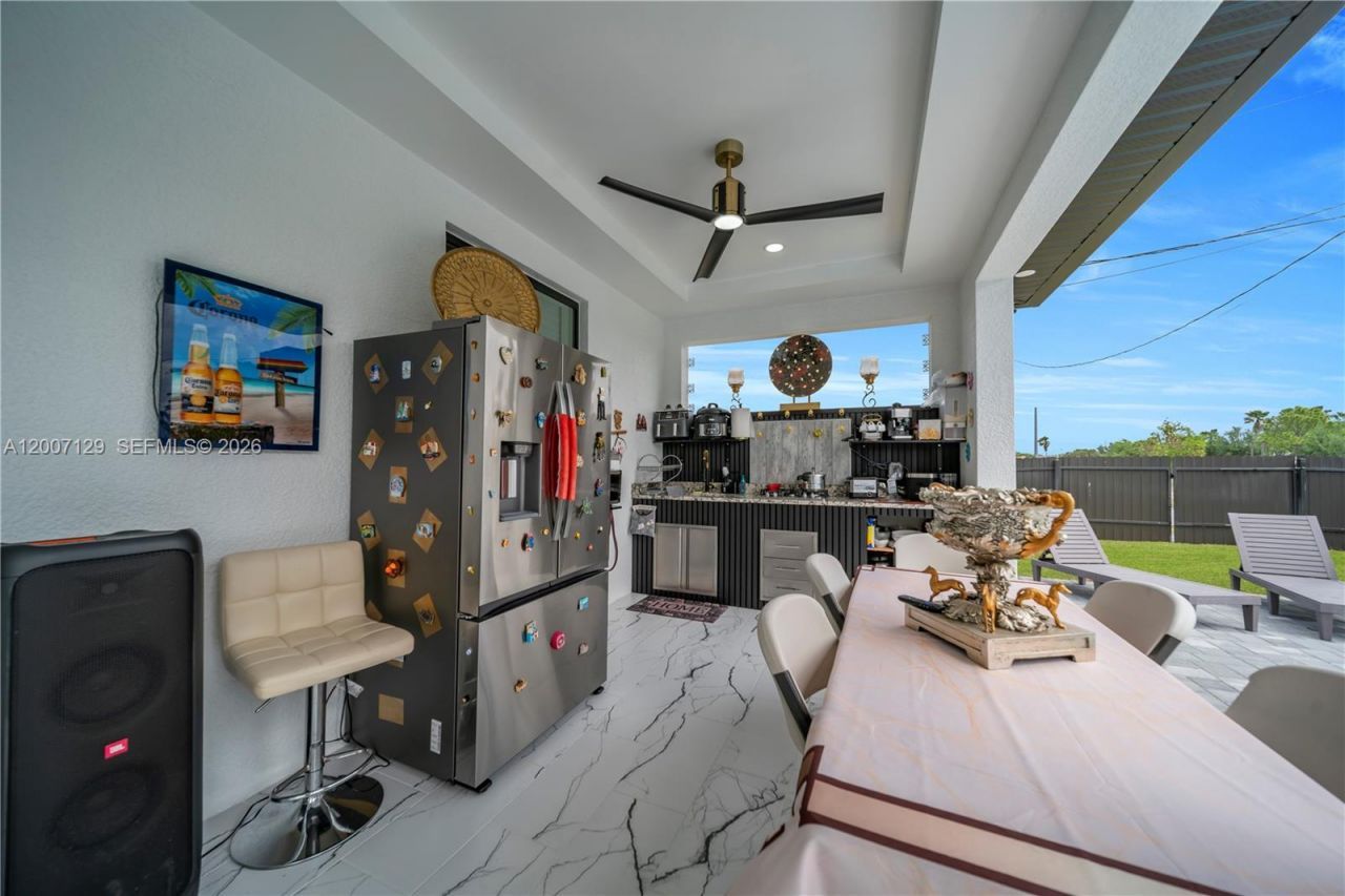 105 S Nelson Rd, Cape Coral, FL 33991 Photo