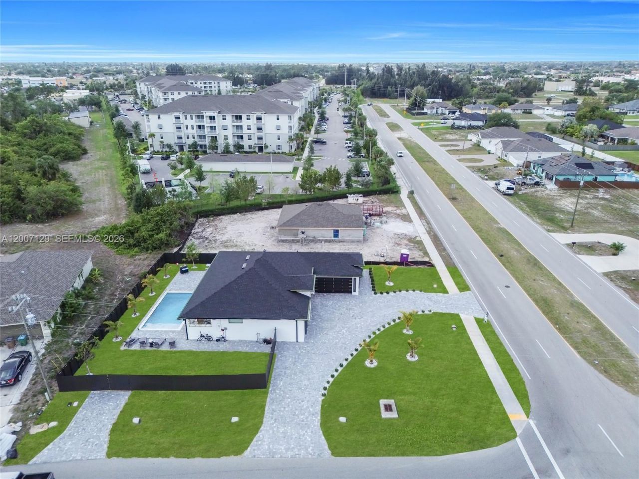105 S Nelson Rd, Cape Coral, FL 33991 Photo