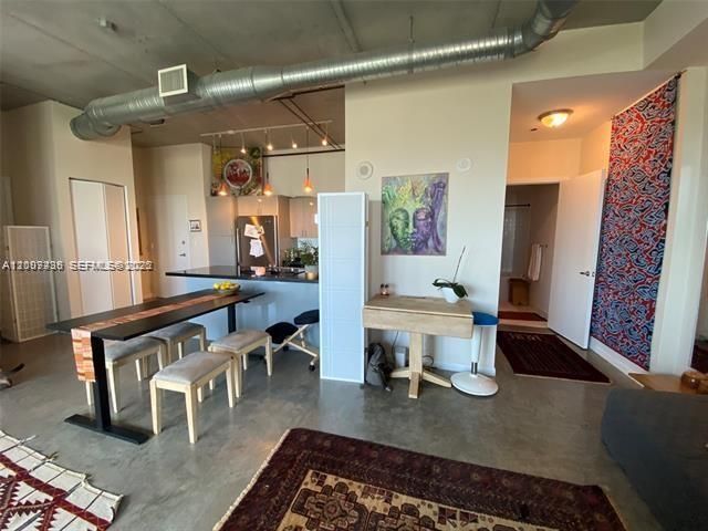 10 SW South River Dr , Unit 909, Miami, FL 33130 Photo