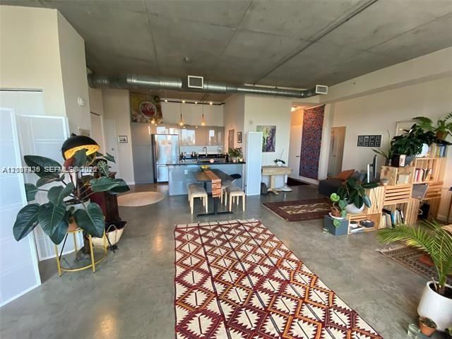10 SW South River Dr , Unit 909, Miami, FL 33130 Photo