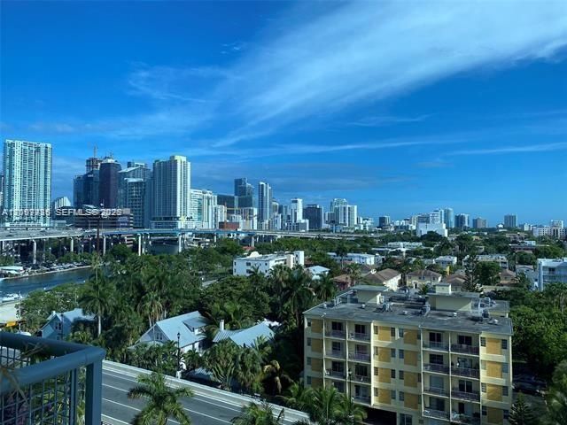 10 SW South River Dr , Unit 909, Miami, FL 33130 Photo