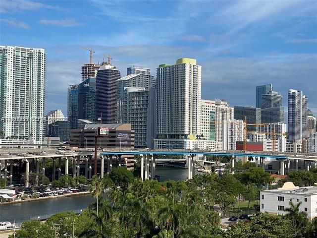 10 SW South River Dr , Unit 909, Miami, FL 33130 Photo