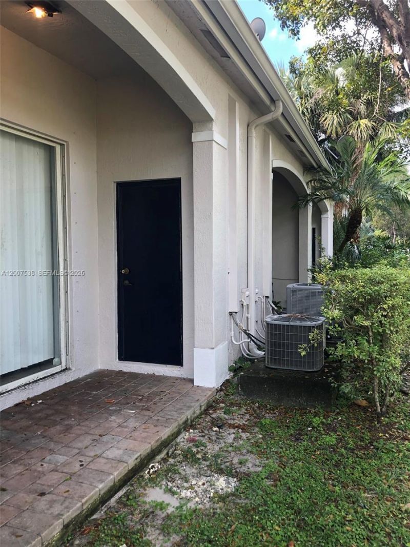 8209 SW 25th Ct , Unit 103, Miramar, FL 33025 Photo