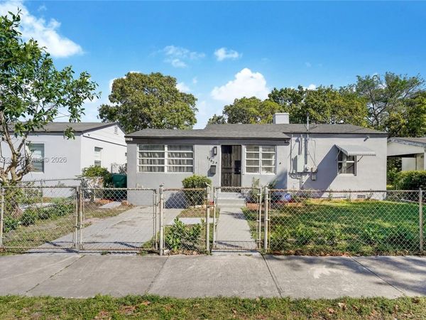 1283 NW 45th St , Miami, FL 33142