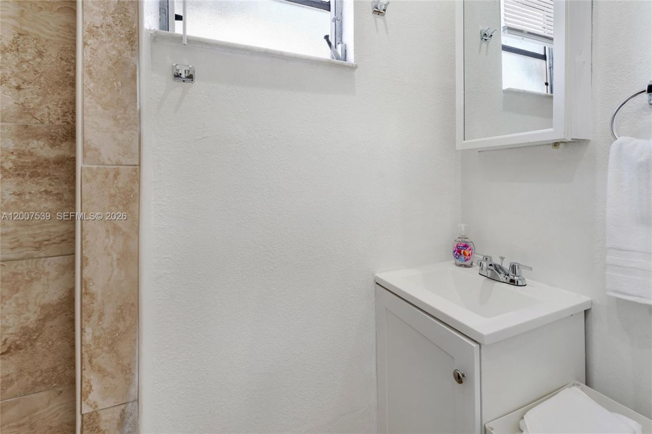 1283 NW 45th St , Miami, FL 33142 Photo