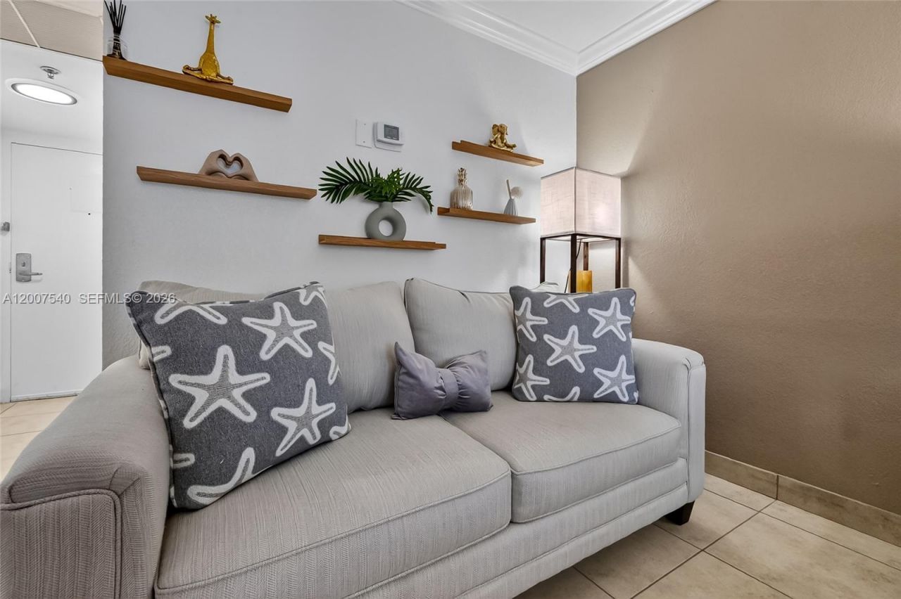 19201 Collins Ave, Unit 1123, Sunny Isles Beach, FL 33160 Photo
