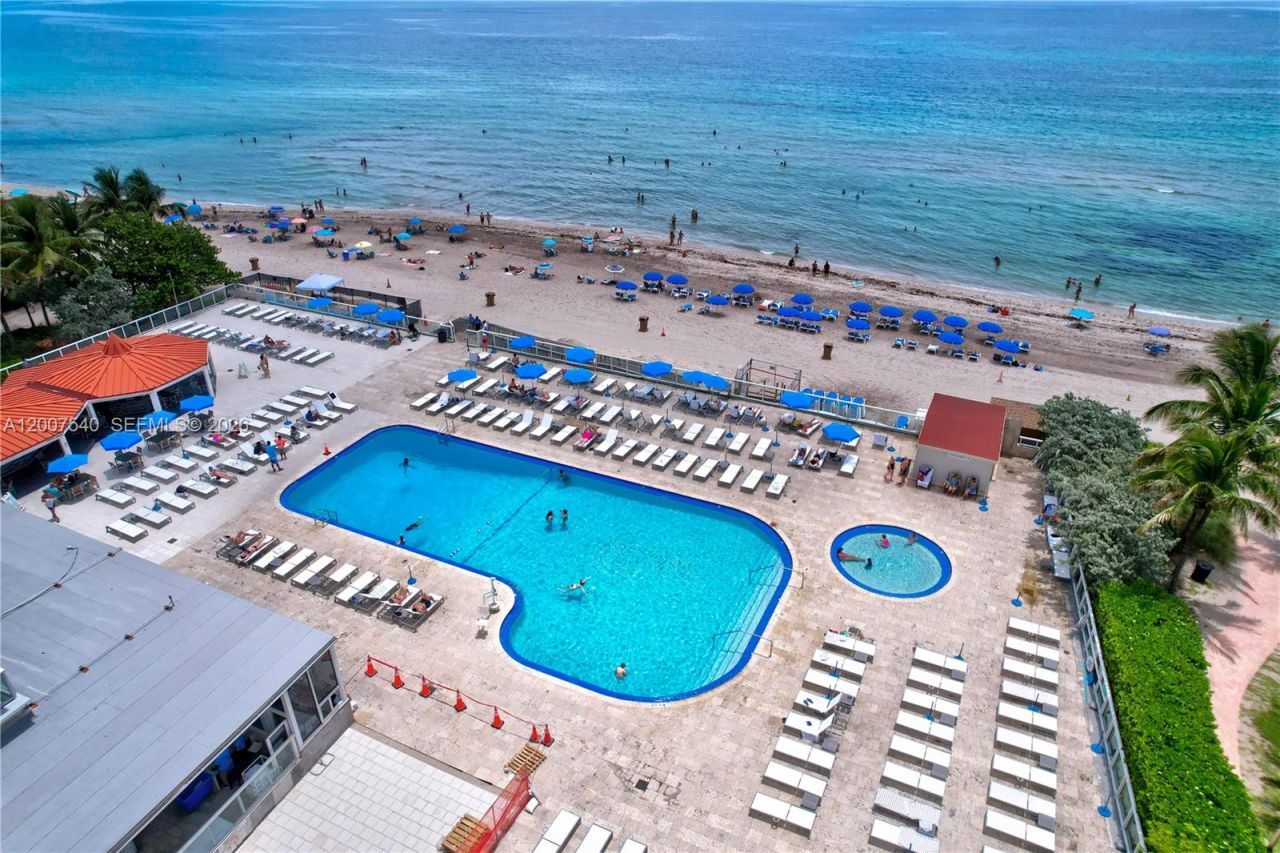19201 Collins Ave, Unit 1123, Sunny Isles Beach, FL 33160 Photo